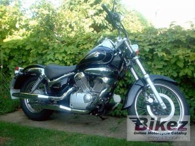 SUZUKI INTRUDER 125
