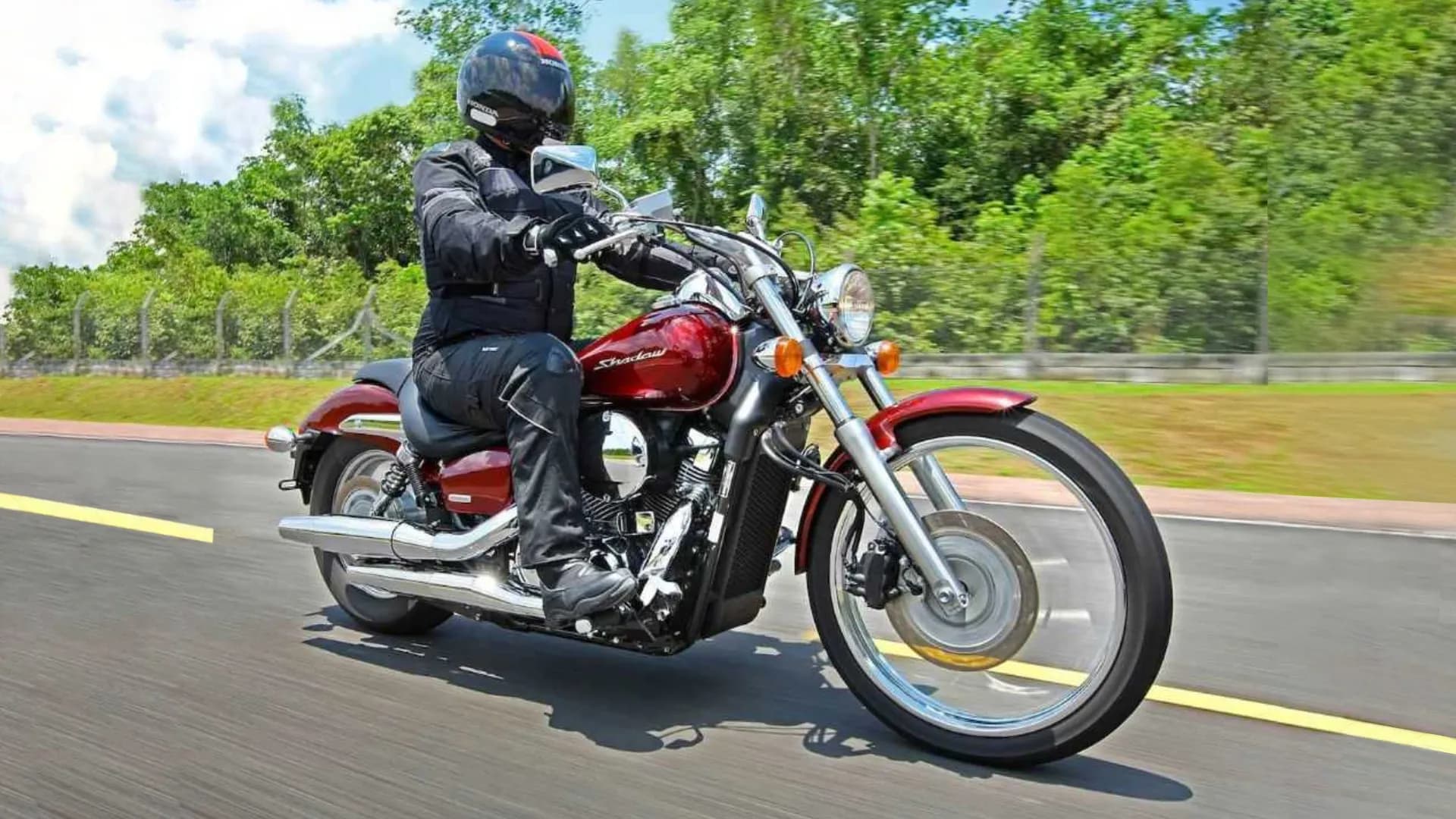 HONDA SHADOW AM 750
