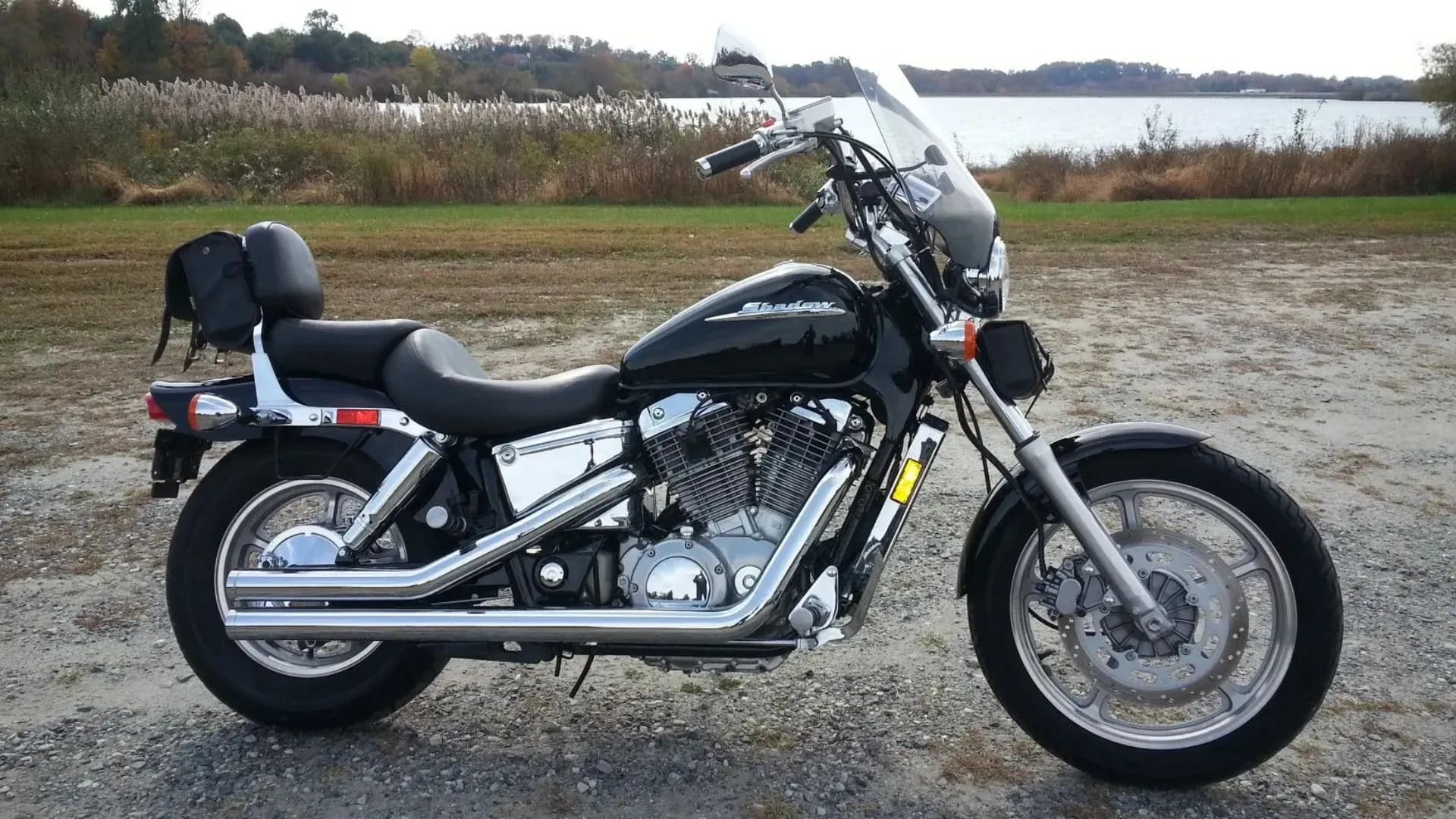 HONDA SHADOW VT 1100