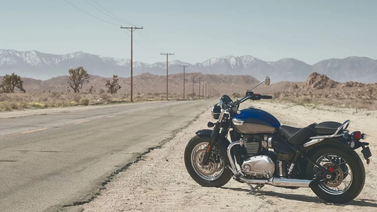 TRIUMPH BONNEVILLE SPEEDMASTER