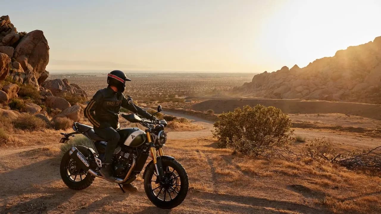 TRIUMPH SCRAMBLER 400 X